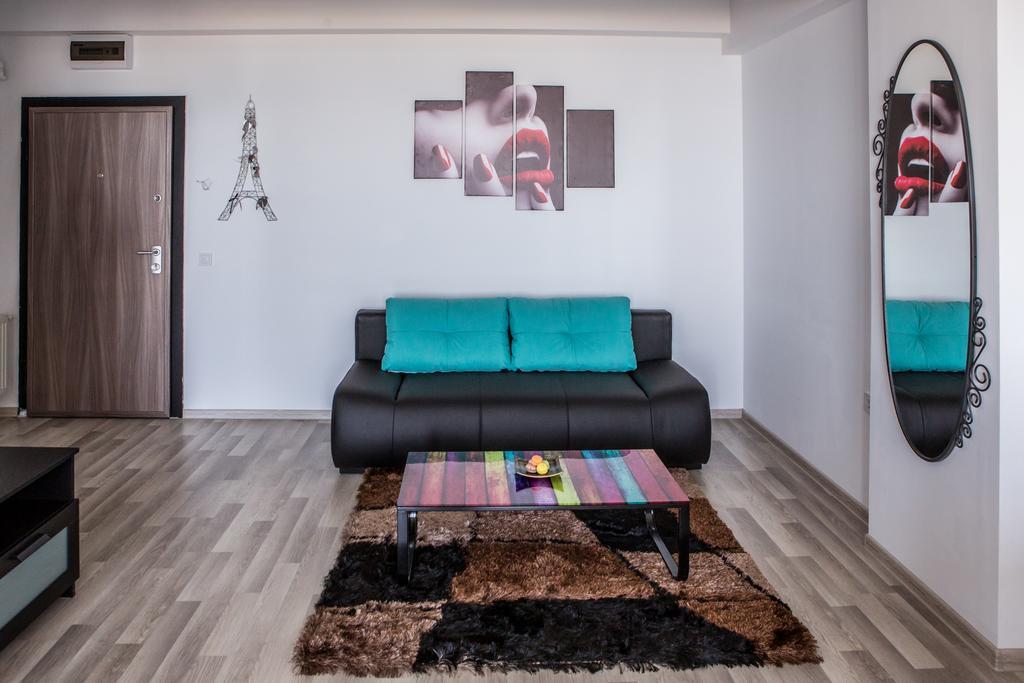 Oasis By The Sea - Summerland Apartment Mamaia Exterior photo